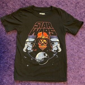 Boys Star Wars short sleeve T-shirt - Size 6